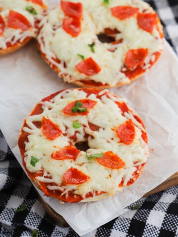 Pizza Bagels