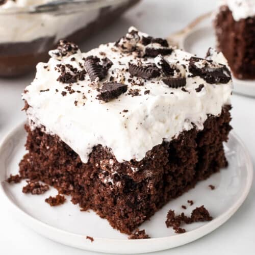 Poke Cake Recipes: Here are more awesome poke cake recipes that I think you will love. Banana Pudding Poke Cake Orange Juice Poke Cake S'mores Poke Cake