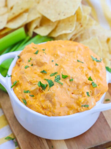 Slow Cooker Buffalo Chicken Dip