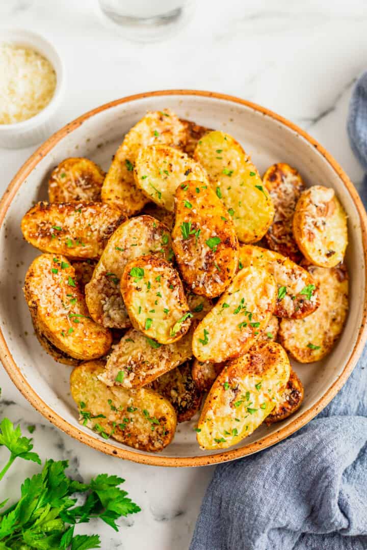 Air Fryer Roasted Potatoes in serving bowl.