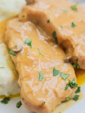 Slow Cooker Smothered Pork Chops