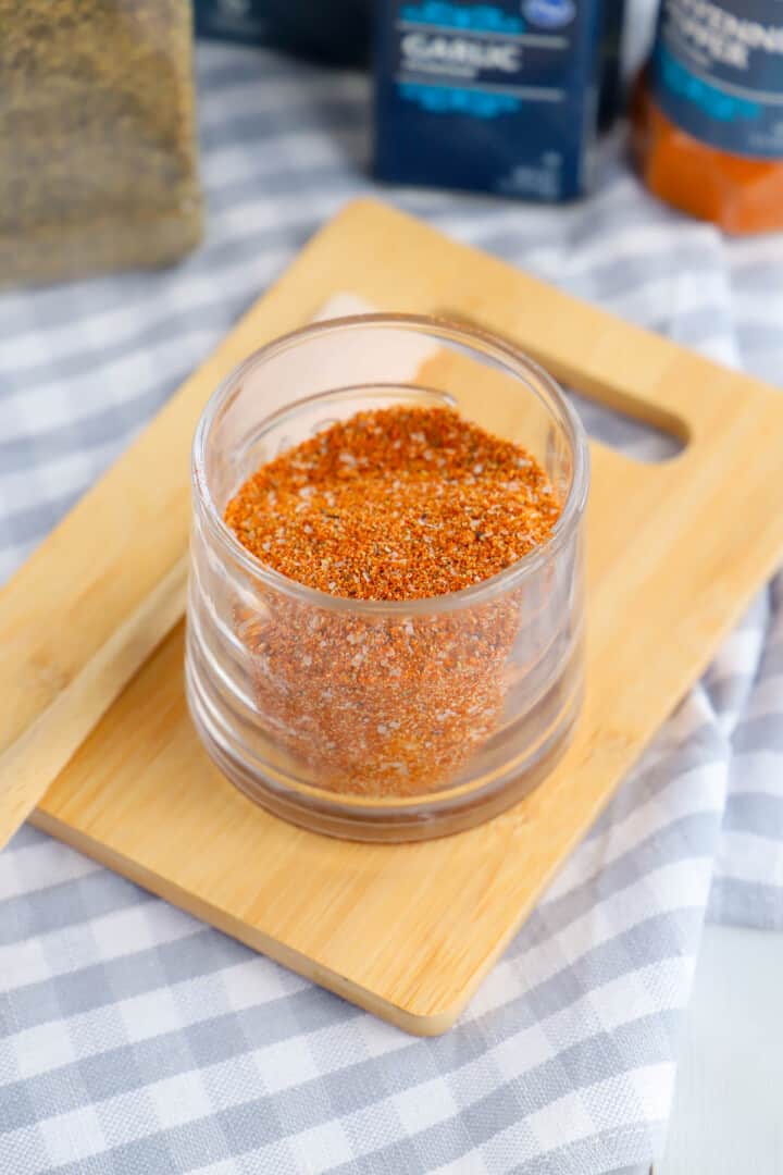 seasoning mixture in small mason jar.