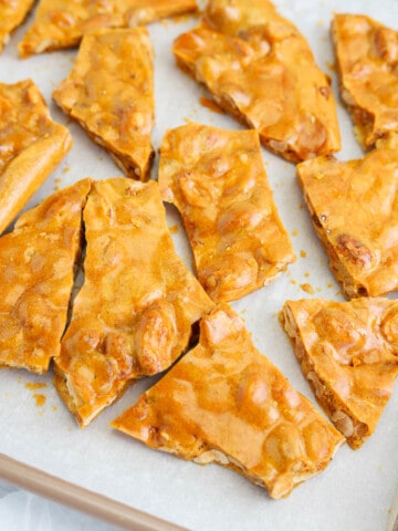 Microwave peanut brittle