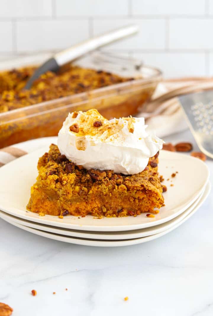 Pumpkin Crunch Cake