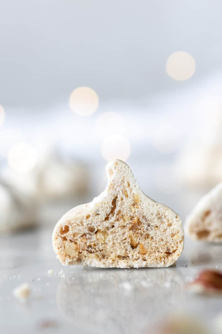 Hazelnut Meringue Cookies