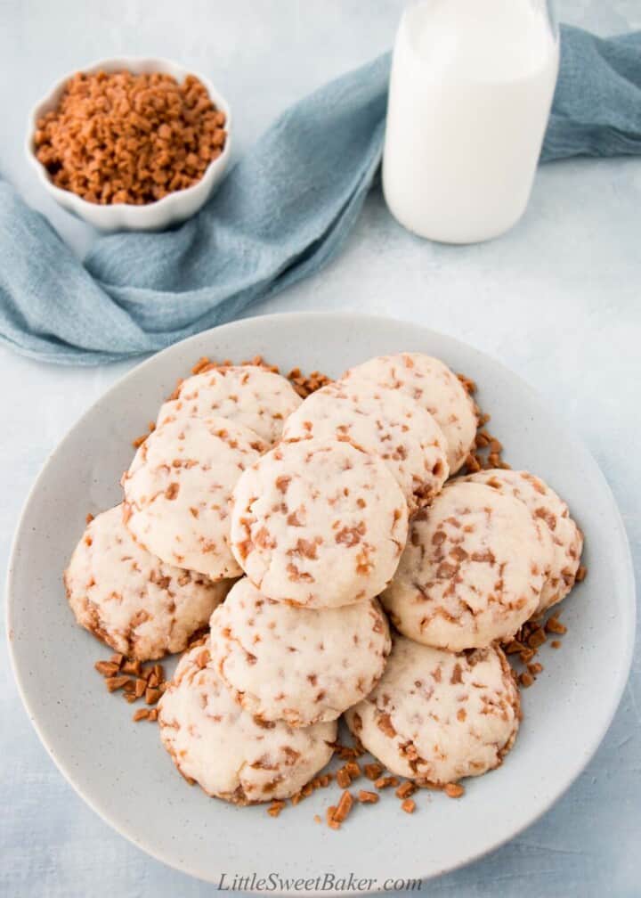 Toffee Shortbread Cookies