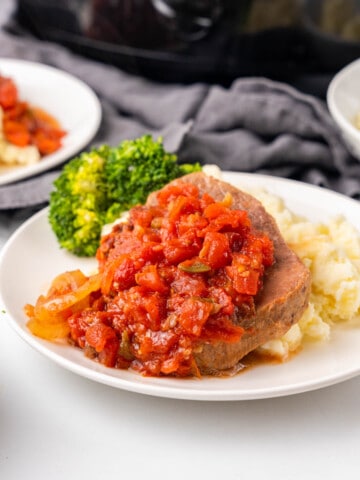 Slow Cooker Swiss Steak