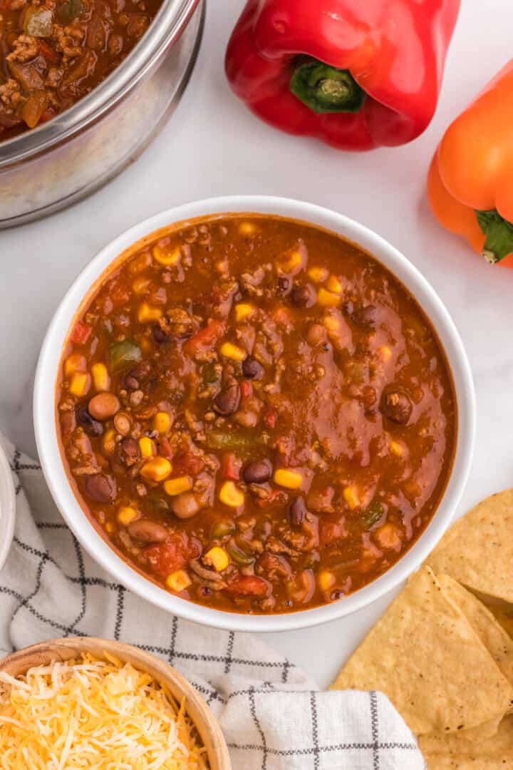 closeup of taco chili in white bowl.