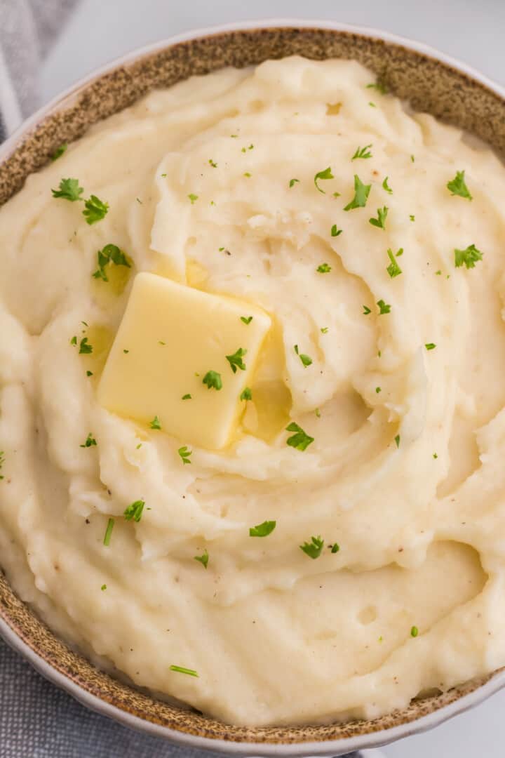 closeup picture of buttermilk mashed potatoes.