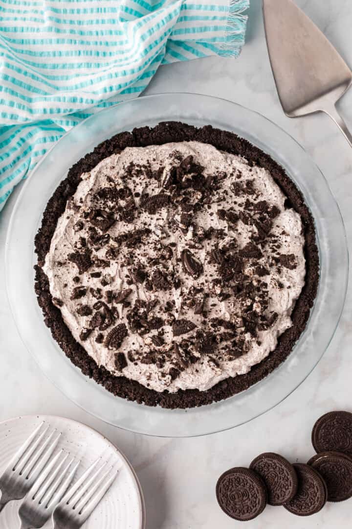 Oreo Pie in glass pie dish.