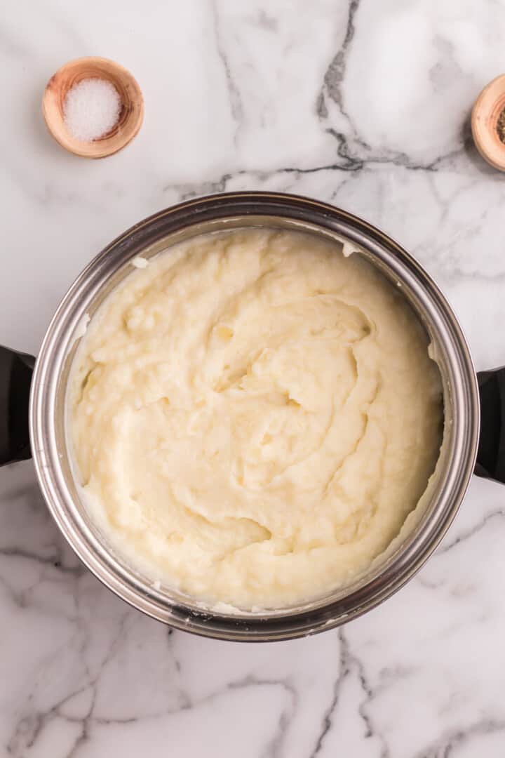 potatoes mashed in large pot.