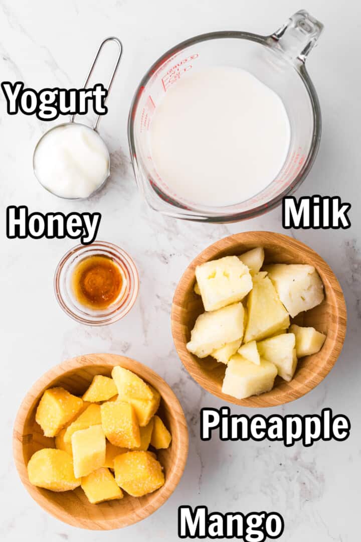 ingredients for the Mango Pineapple Smoothie.