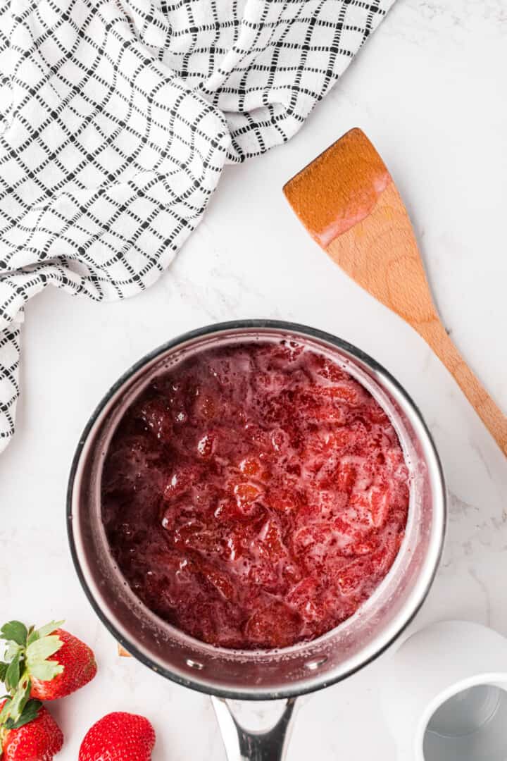 strawberry syrup made in sauce pan.