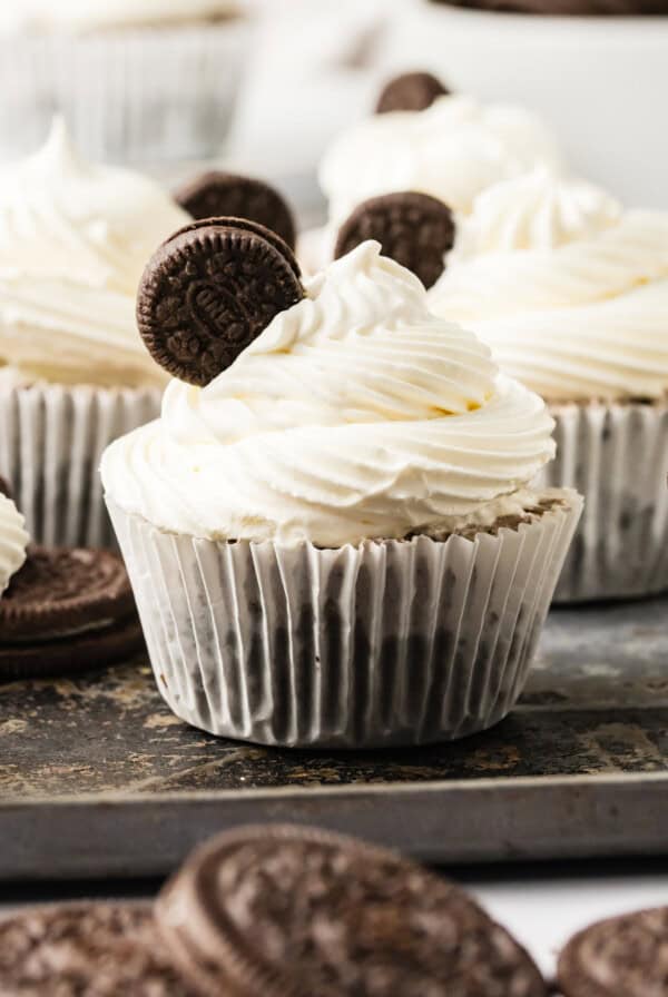 Oreo Cheesecake Bites