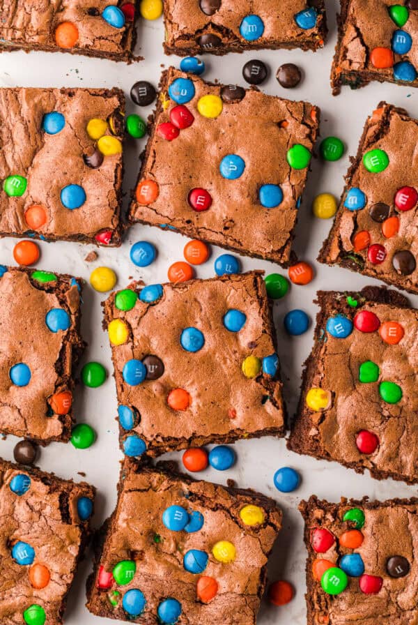 M&M brownies sliced in squares.