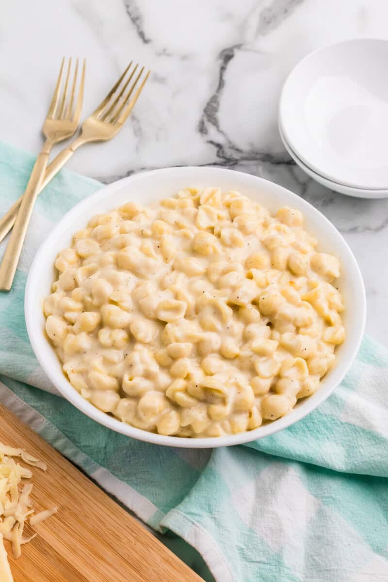 large bowl of the White Cheddar Mac and Cheese.