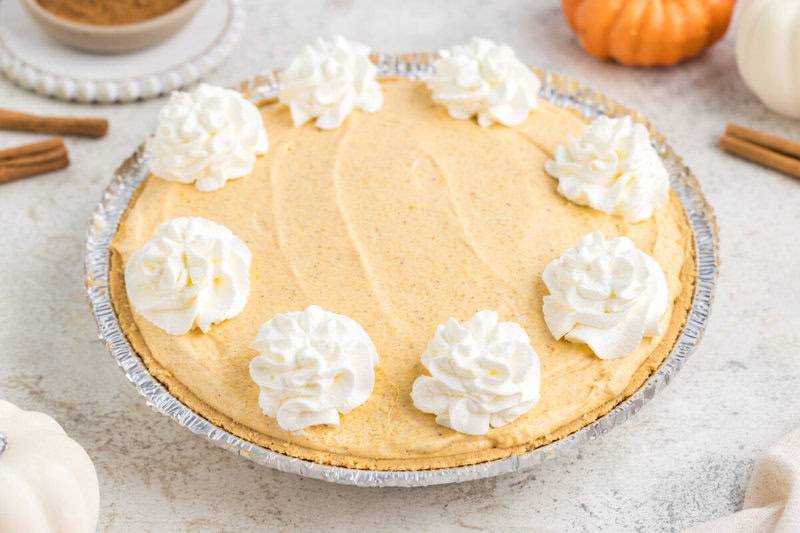 closeup of the finished pumpkin pie.