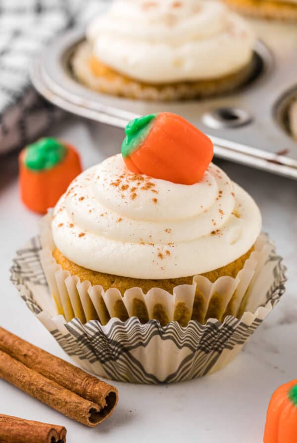 pumpkin cupcake