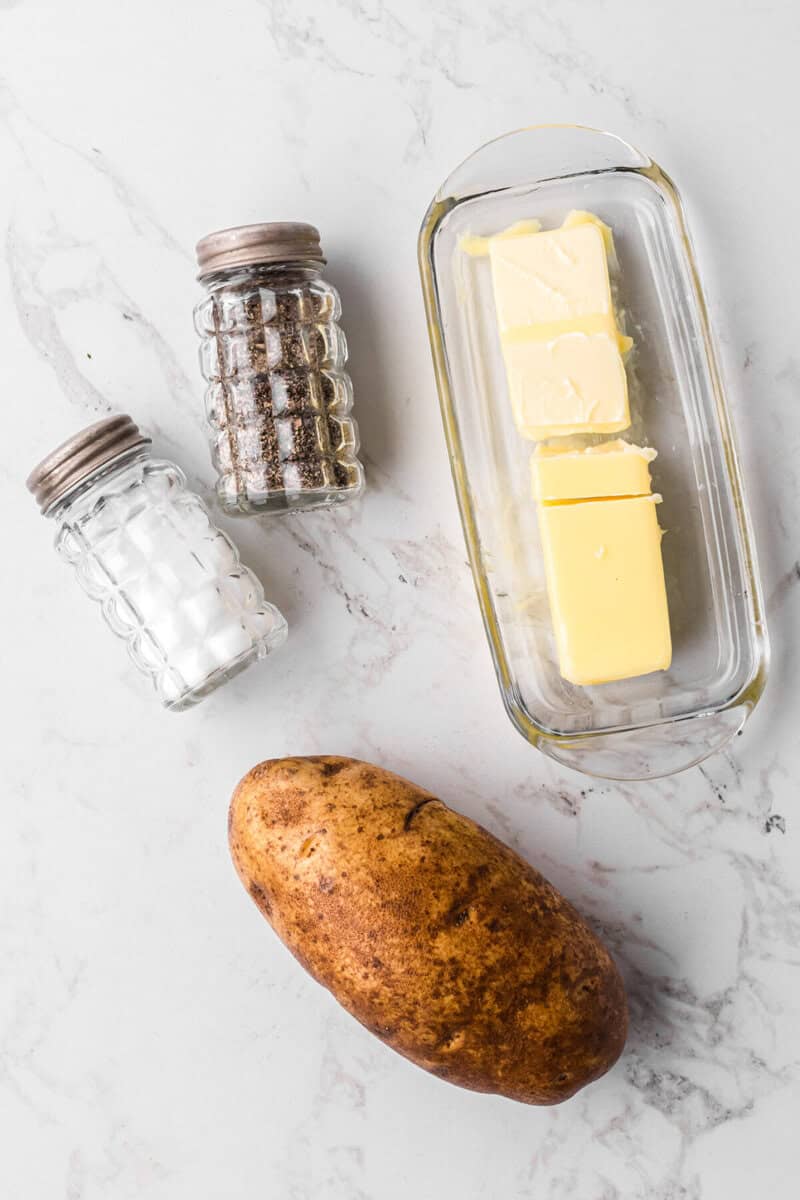 ingredients for the baked potatoes.