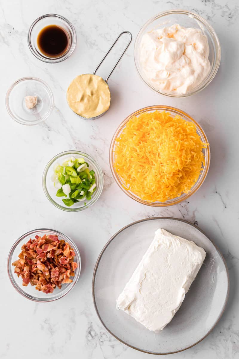 ingredients for the Pretzel Dip.