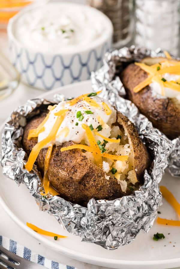 Slow Cooker Baked Potatoes