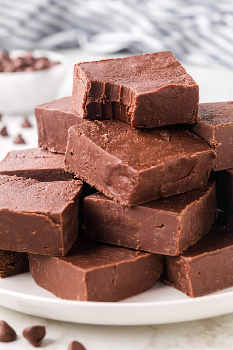 closeup of the fudge stacked on a plate.