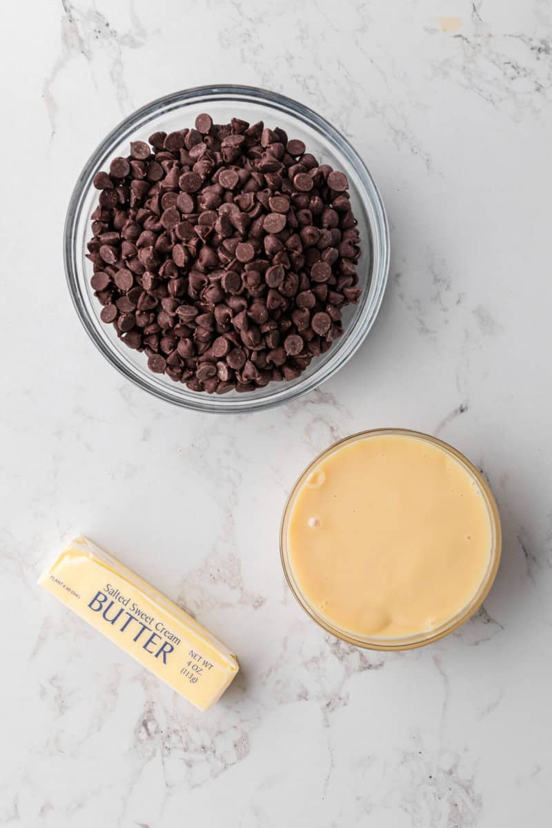 ingredients for the chocolate fudge.