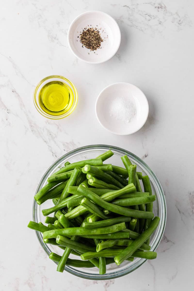 ingredients for the air fryer green beans.