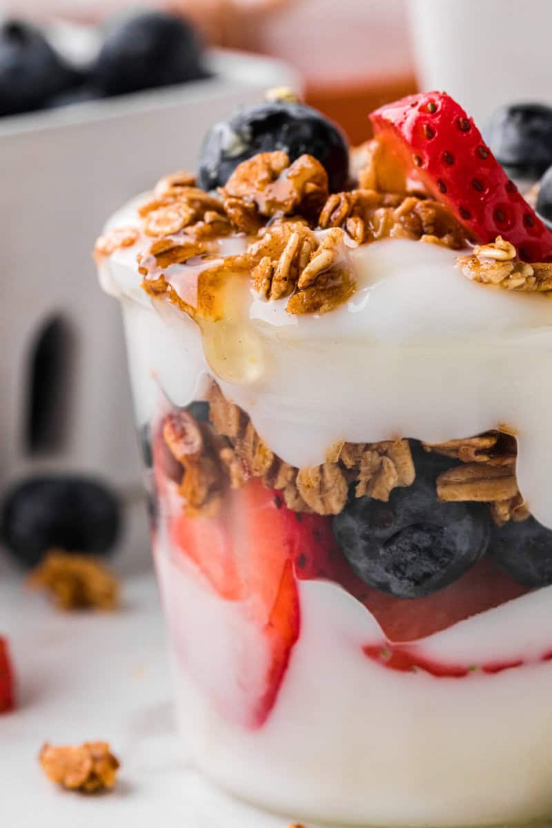 closeup of the yogurt parfait.