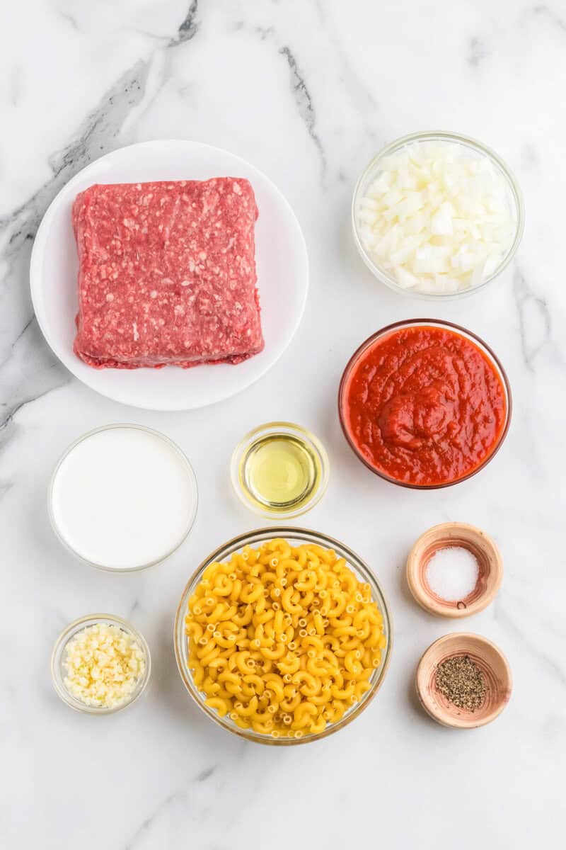 ingredients for the beef and macaroni soup.