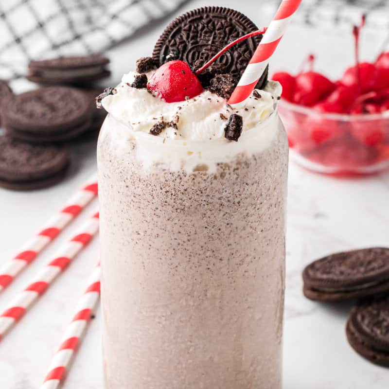 Oreo Milkshake • The Diary of a Real Housewife