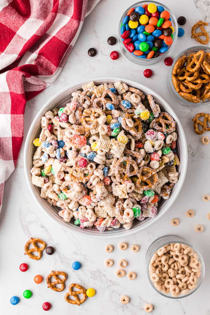 almond bark chex mix
