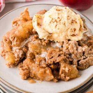 Apple Spice Dump Cake