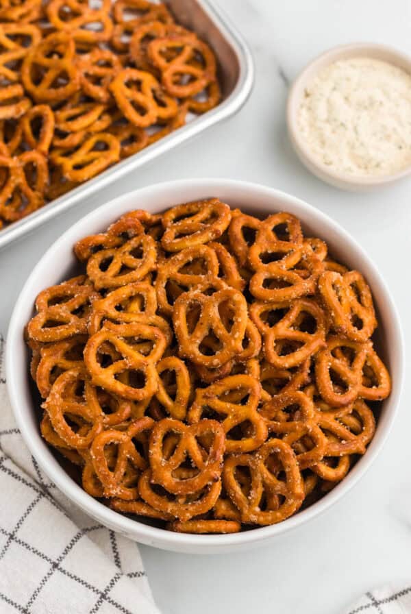 Crack Pretzels