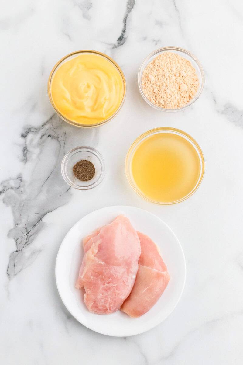 ingredients for the Slow Cooker Chicken and Gravy.
