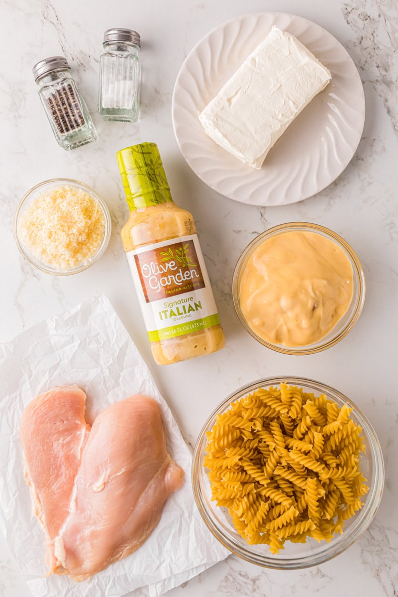 ingredients for the Italian Chicken Pasta.