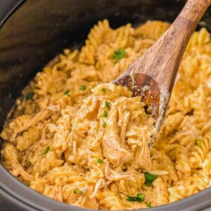Slow Cooker Italian Chicken Pasta