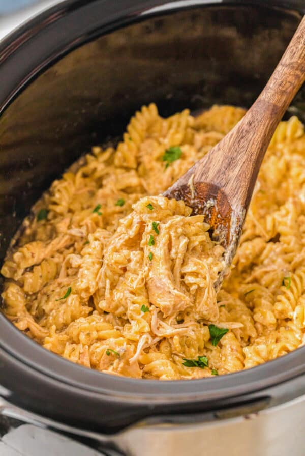Slow Cooker Italian Chicken Pasta