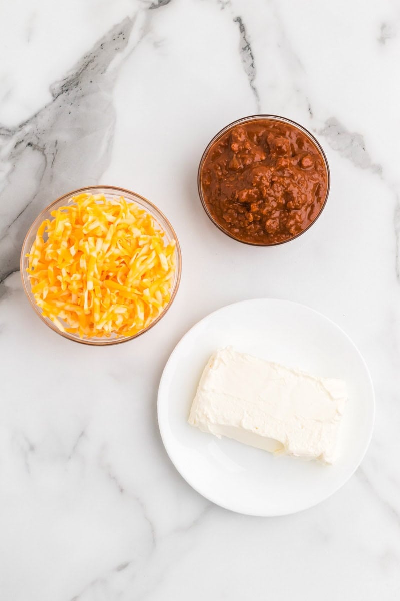 the three ingredients for the Chili Cheese Dip.