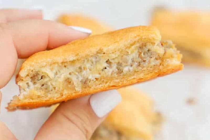 closeup of the 3 Ingredient Breakfast Bites.