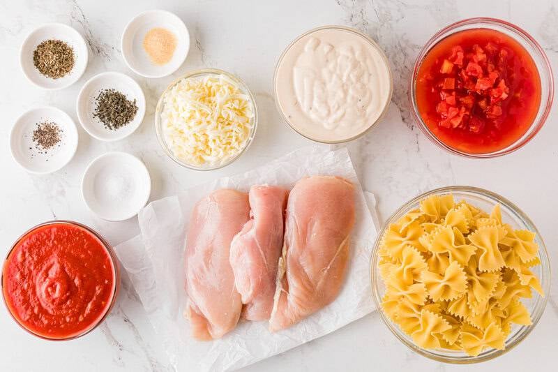 ingredients for the Slow Cooker Creamy Chicken Pasta.