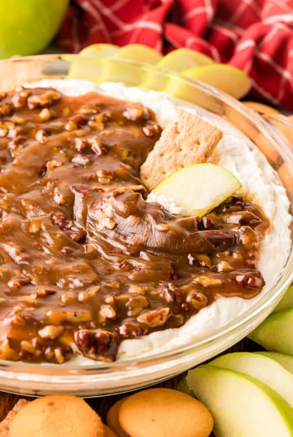 pecan pie dip in pan with apple slices